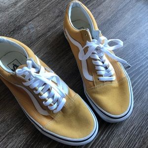 yellow low top vans